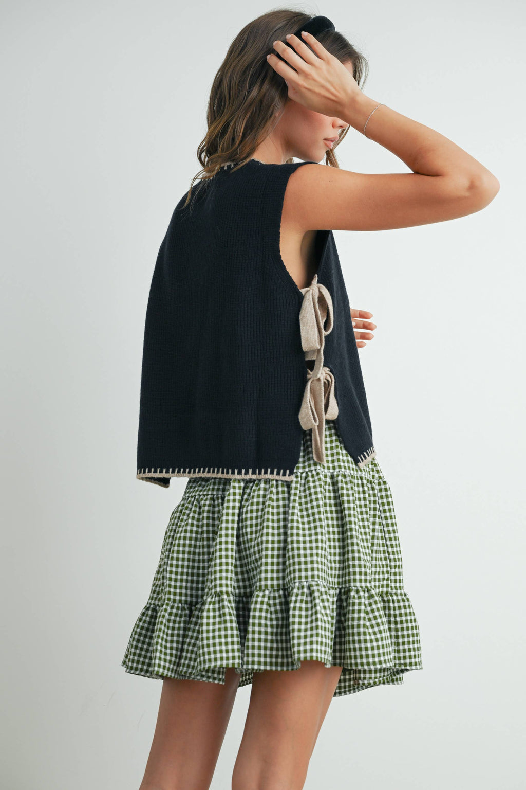 Mock Neck Sleeveless Sweater