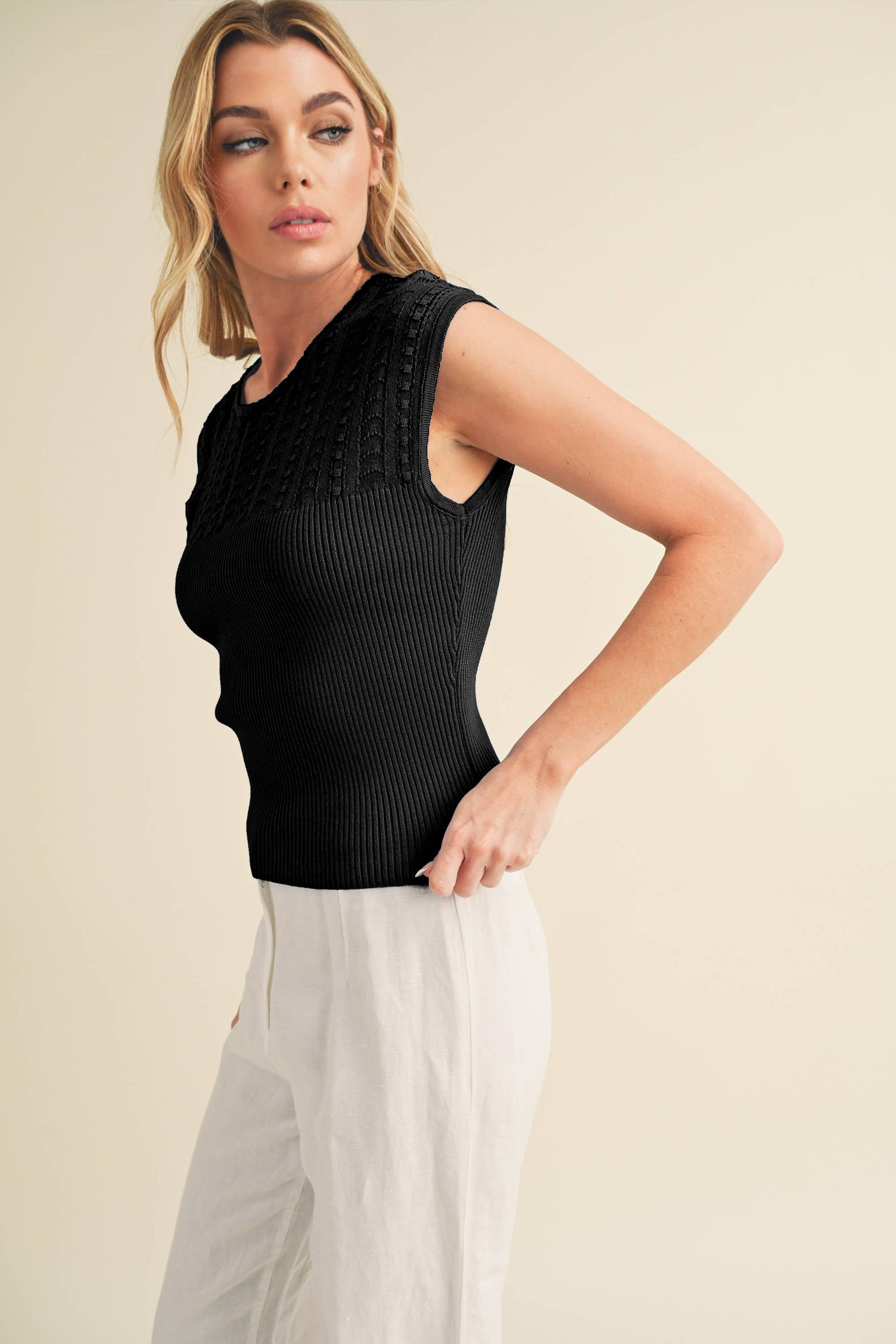 Taria High Neck Tank