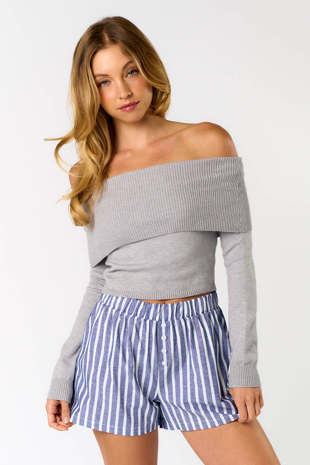 IBT31219 OFF SHOULDER SWEATER CROP TOP