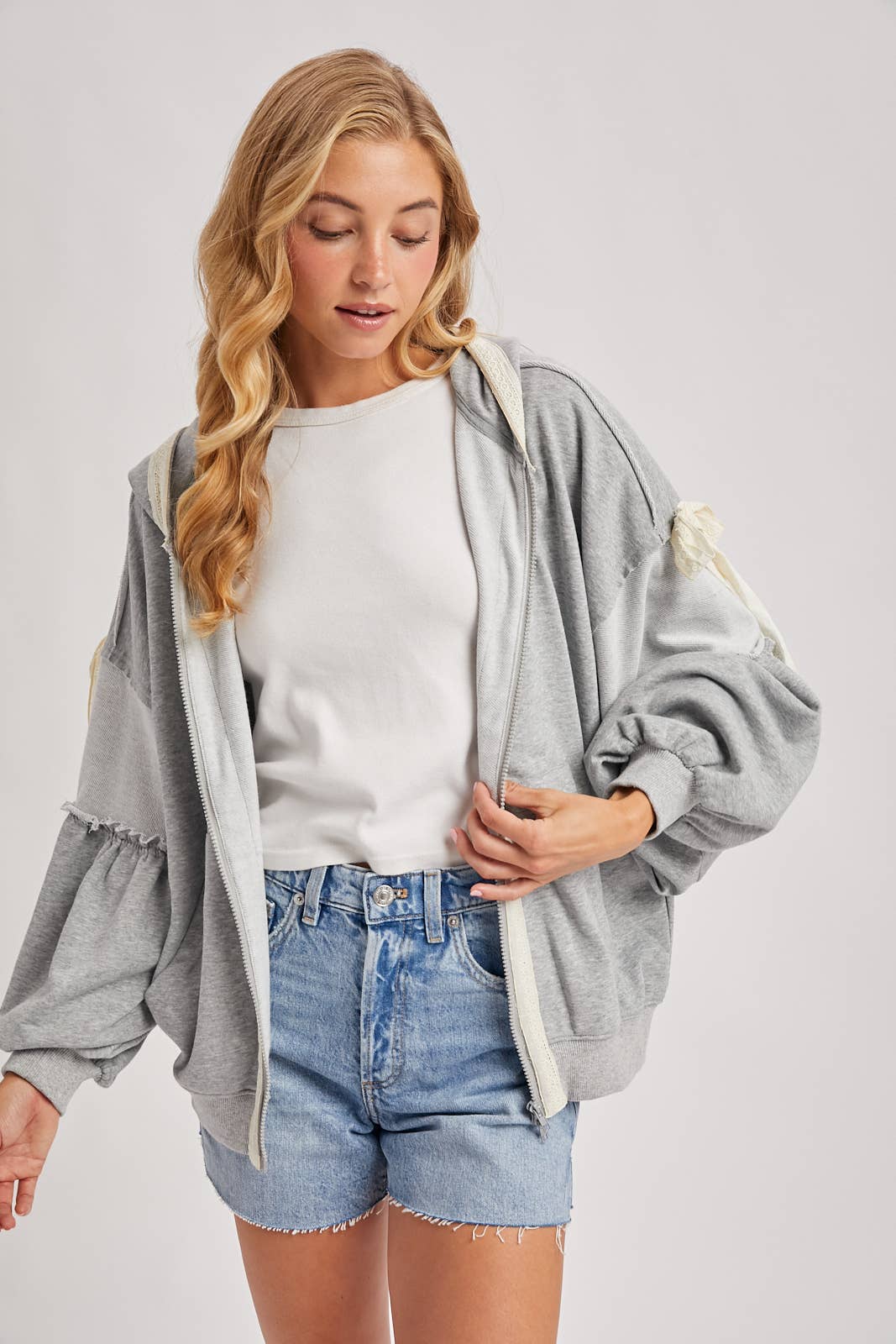 BETH HOODIE