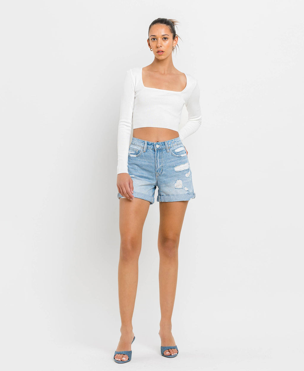 MID RISE DOUBLE CUFFED BOYFRIEND SHORTS T5197