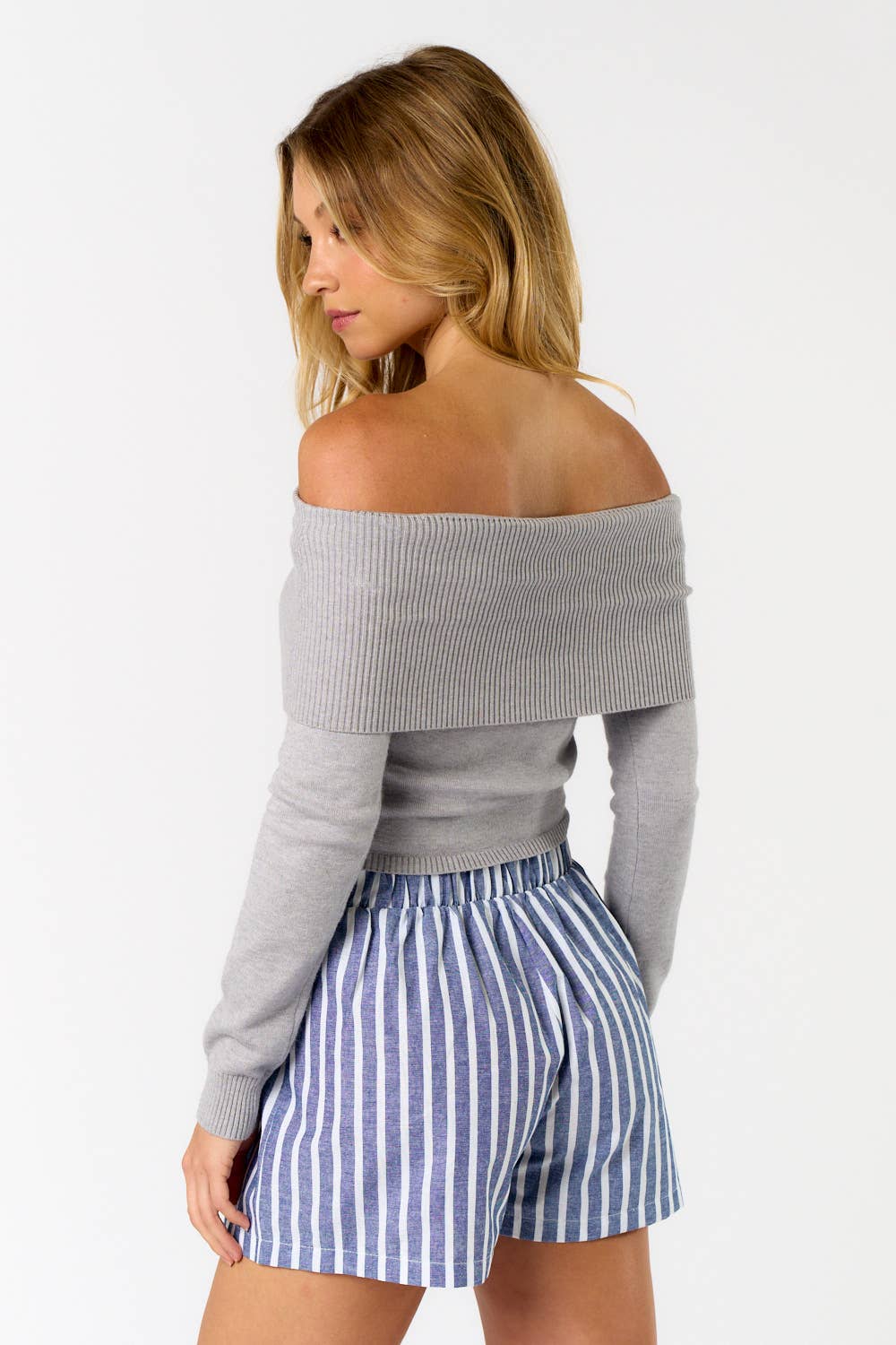 IBT31219 OFF SHOULDER SWEATER CROP TOP